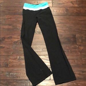 Lululemon reversible pants size 2